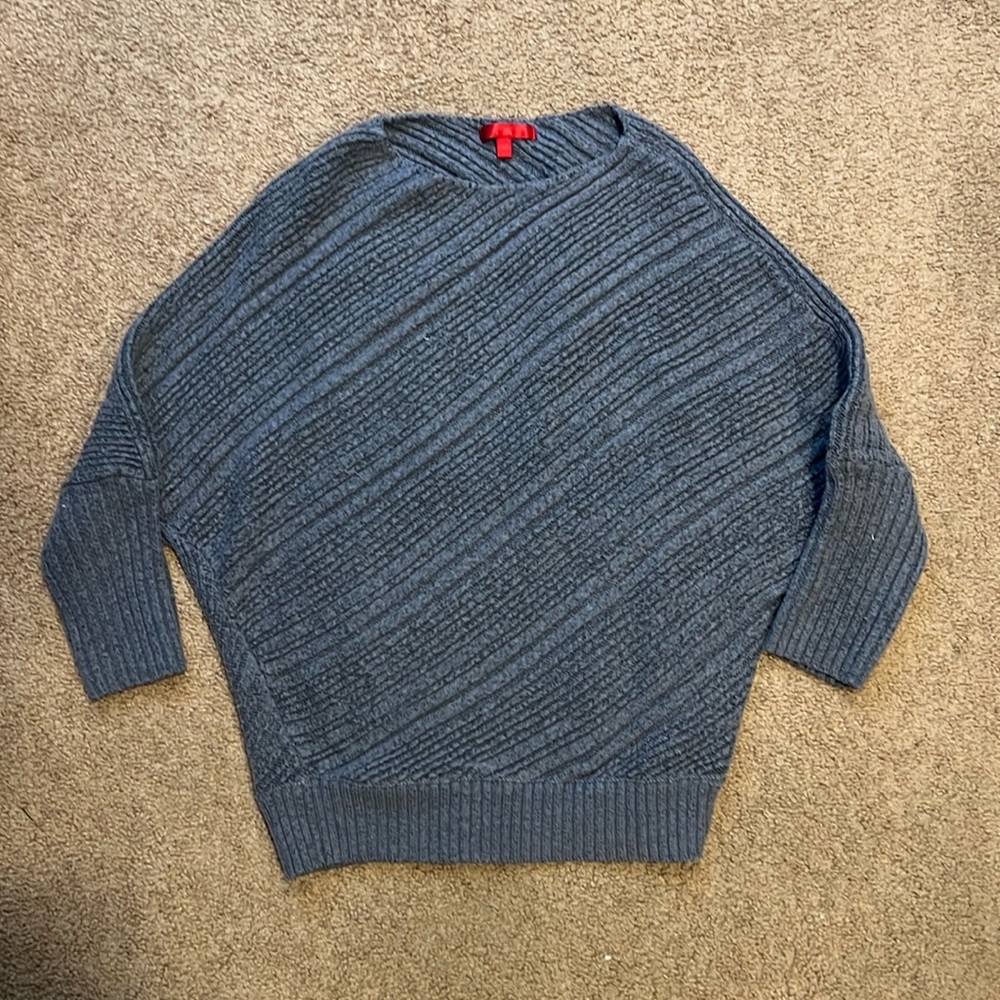 Women’s sweater